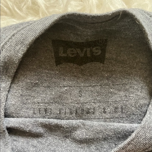 Levi Straus & Co Grey Original Tshirt - Picture 4 of 4